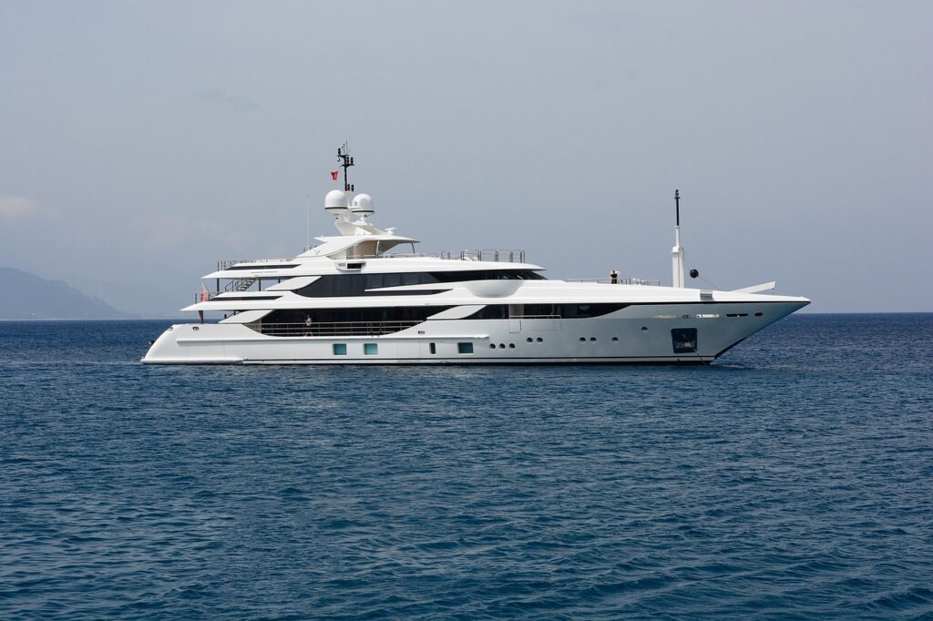 What to Pack for Your Yacht Vacation: The Ultimate Checklist