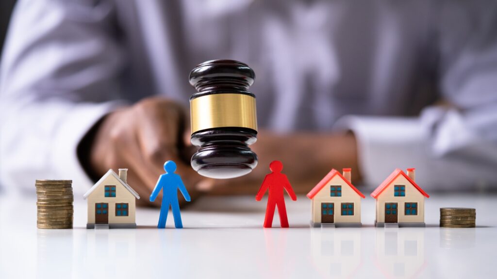 Divorce Lawyers Help with Property