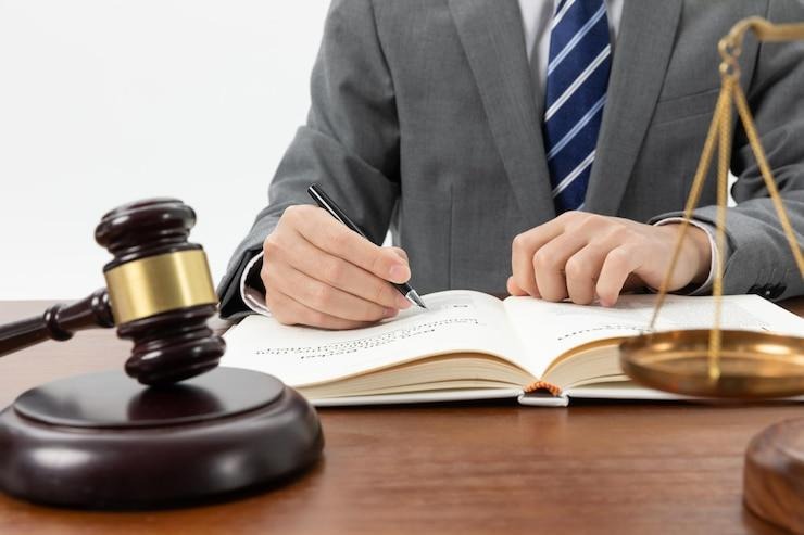 Schedule a Meeting with a Law Firm